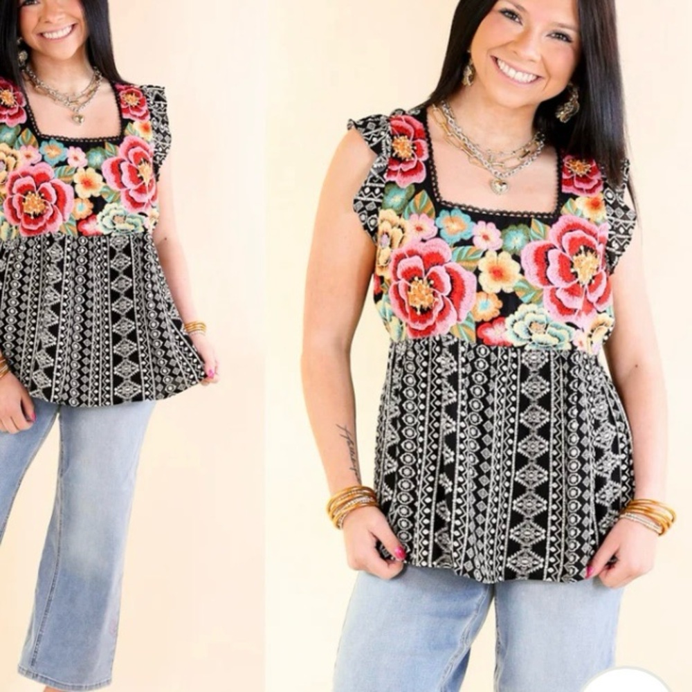 Savanna Jane Red and Black Graphic Relaxed Blouse